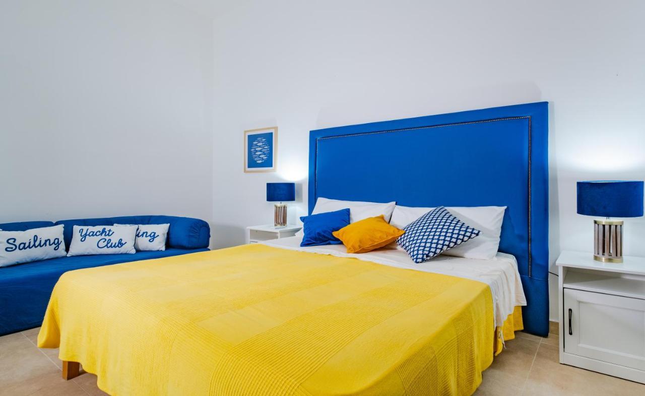 Villette Lux Fronte Spiaggia - Torre Pali Bagian luar foto