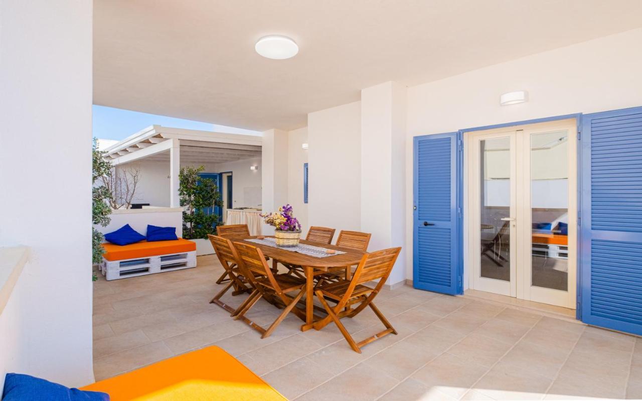 Villette Lux Fronte Spiaggia - Torre Pali Bagian luar foto